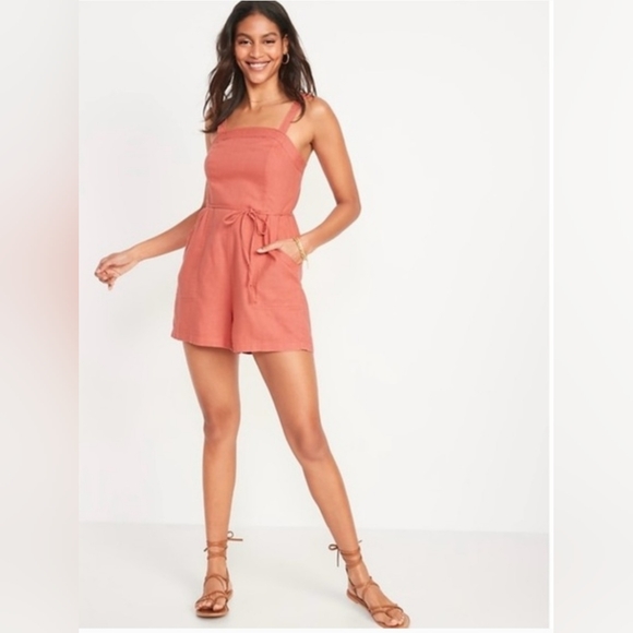 Old Navy Pants - Old Navy Coral/Salmon Sleeveless Waist Defined Linen Blend Romper Size XXL